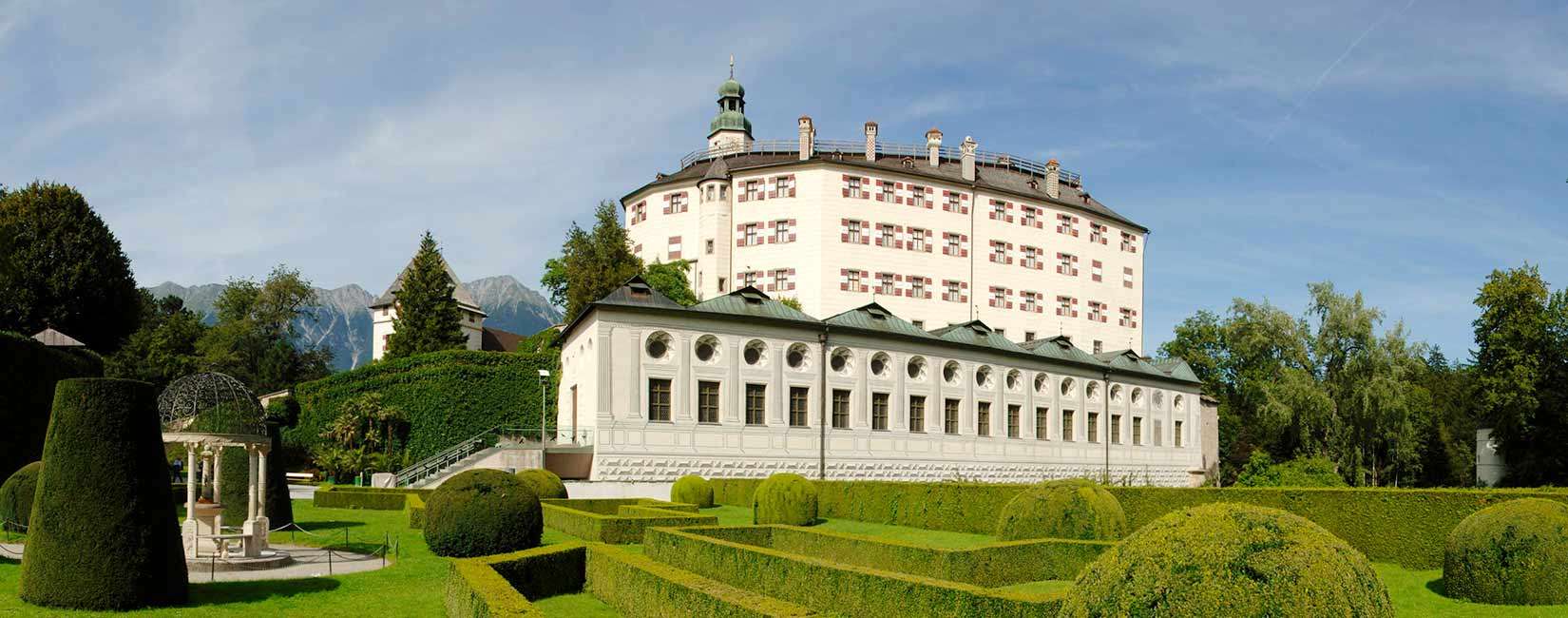 Innsbruck-Schloss-Ambras_Tirol-Werbung_Aichner-Bernhard_Innsbruck