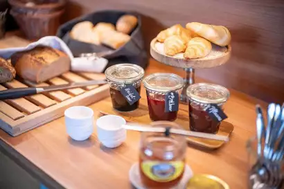 5_hotel_garni_regina_weerberg_fruehstueck-c-hannes_dabernig